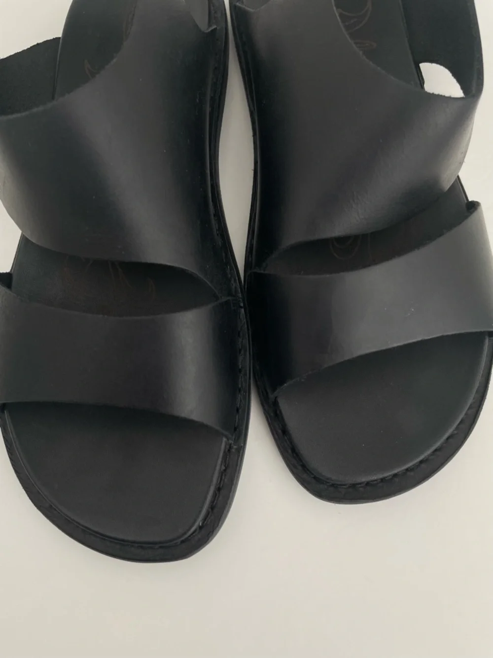 Keen Sofia Leather Sandals Black Size 7.5 Beach Walking Travel - Picture 10 of 12